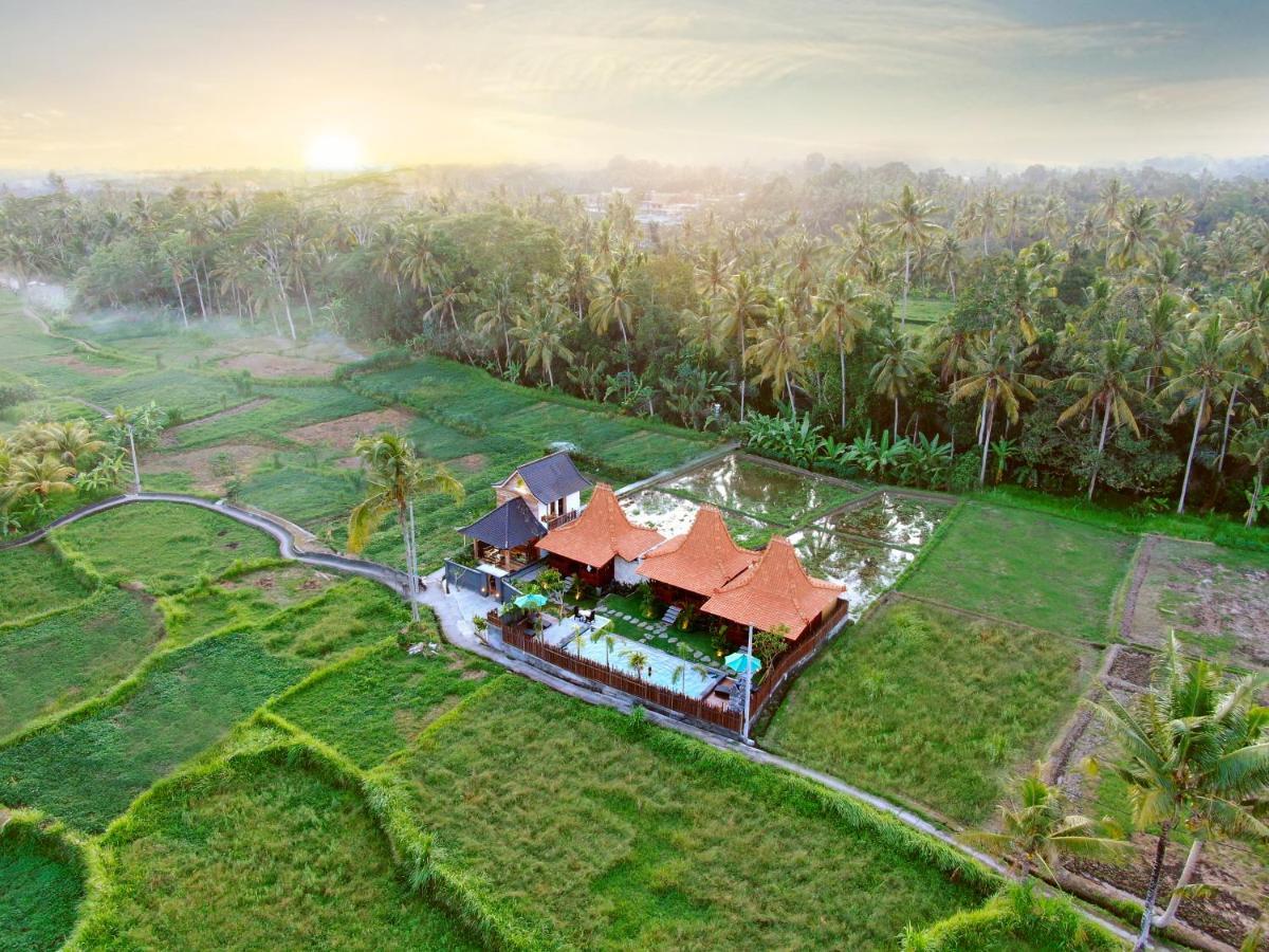Galang Hari Villa Ubud  Exterior photo